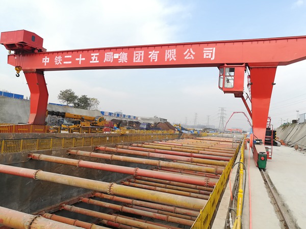 湖南湘西门式起重机厂家