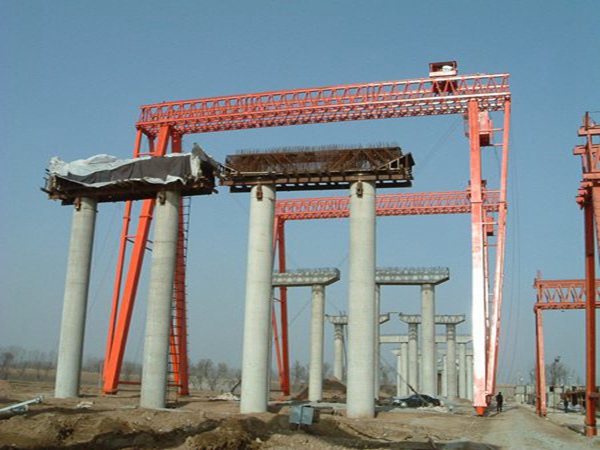 深圳门式起重机厂家